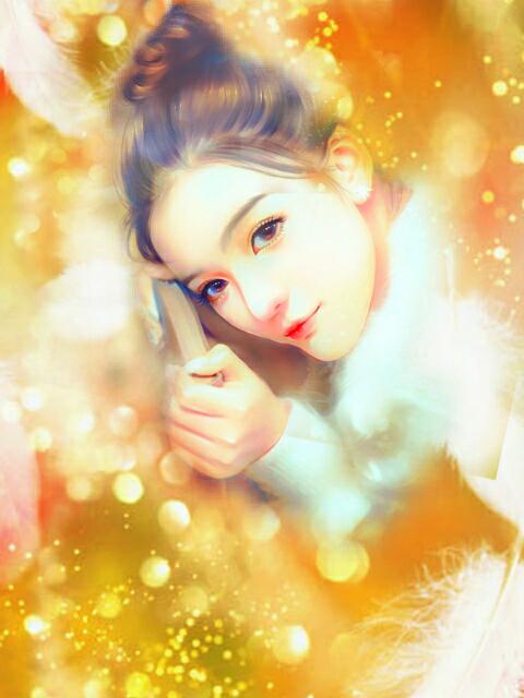 女主叫江洛依的